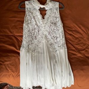 Aakaa white lace top/dress Free People look alike